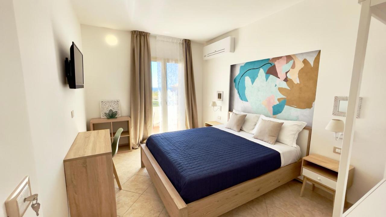 Casa P. Greco Hotel Portopalo Di Capo Passero ภายนอก รูปภาพ