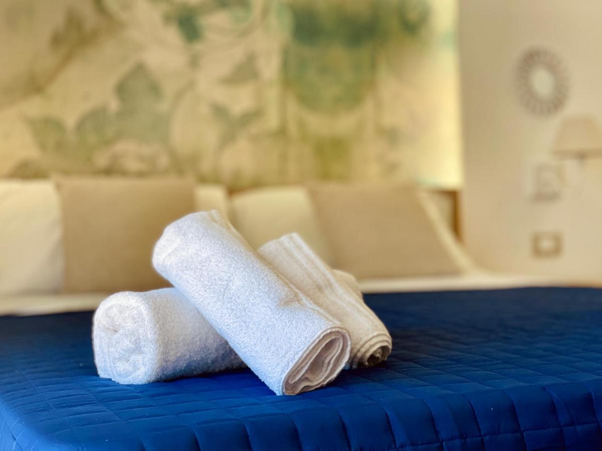 Casa P. Greco Hotel Portopalo Di Capo Passero ภายนอก รูปภาพ