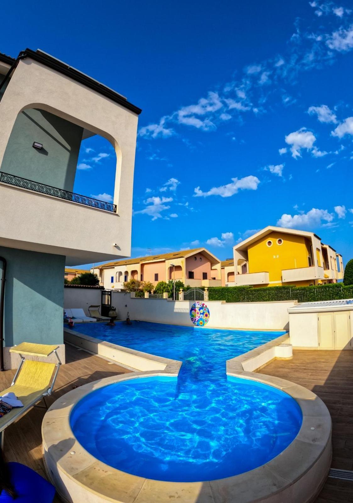 Casa P. Greco Hotel Portopalo Di Capo Passero ภายนอก รูปภาพ